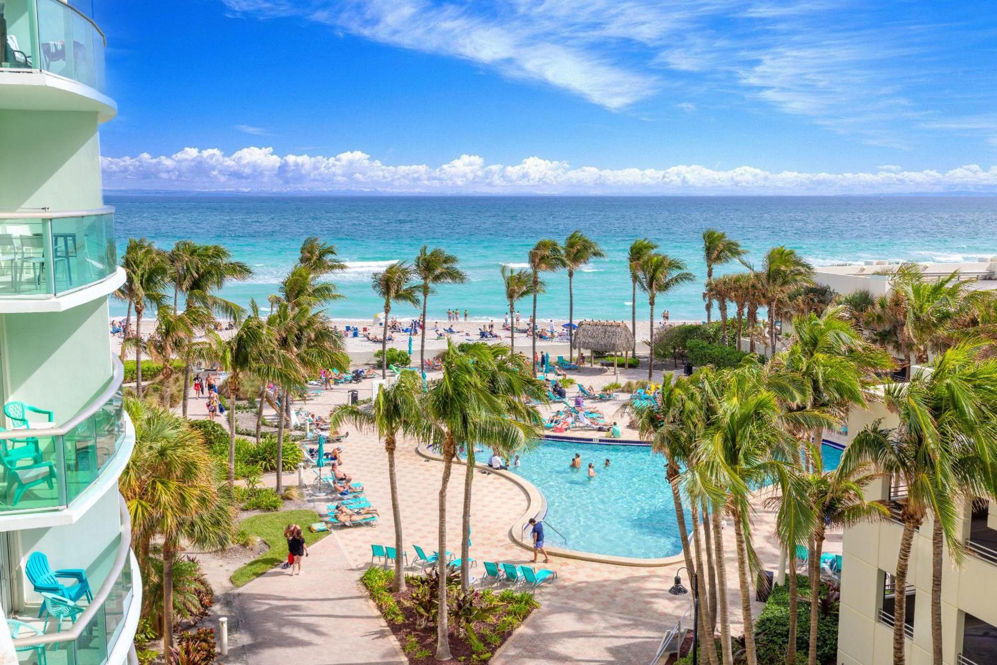Modern 1 Bdr Oceanview With Direct Access! Apartment *