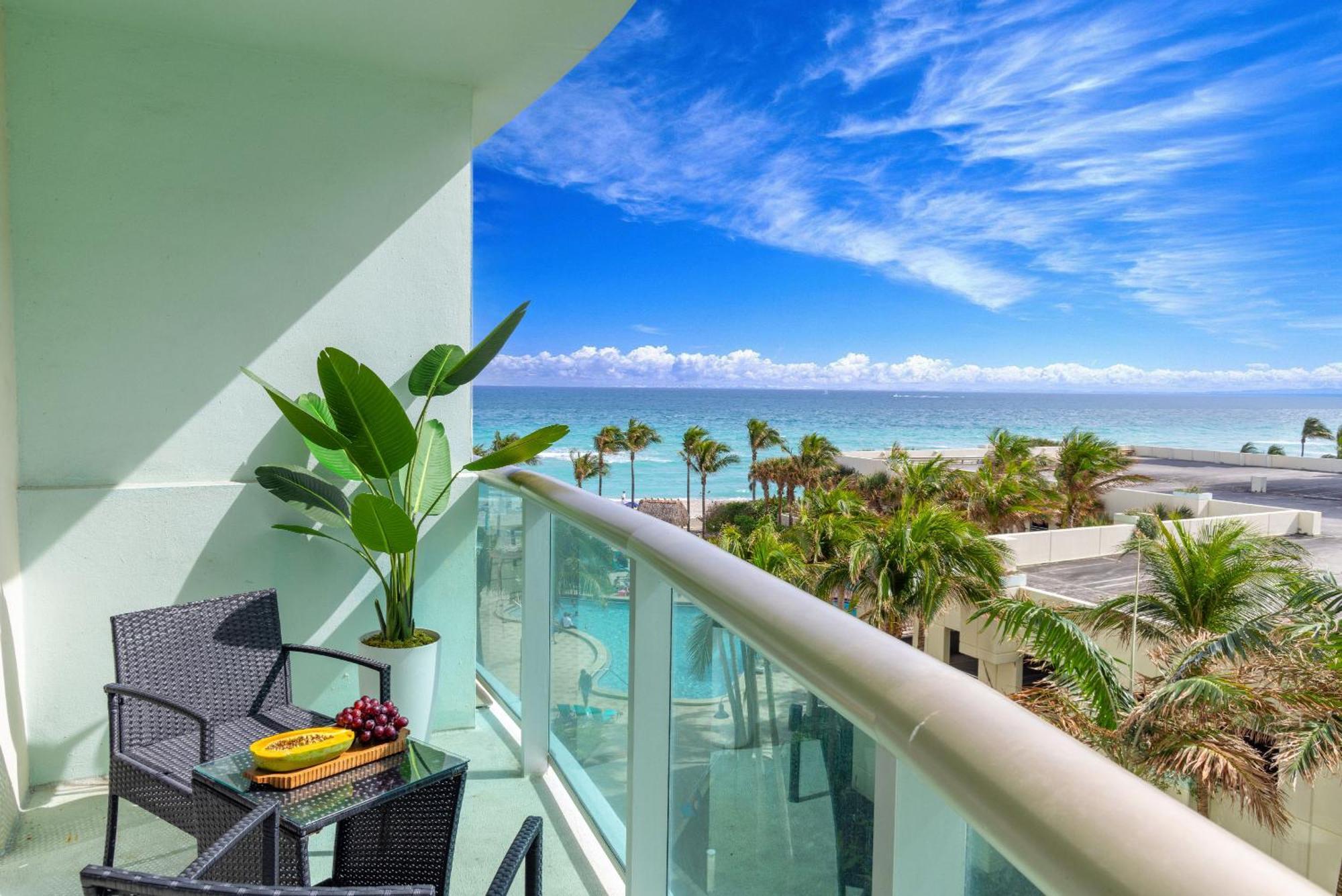 Modern 1 Bdr Oceanview With Direct Access! Apartment Hollywood