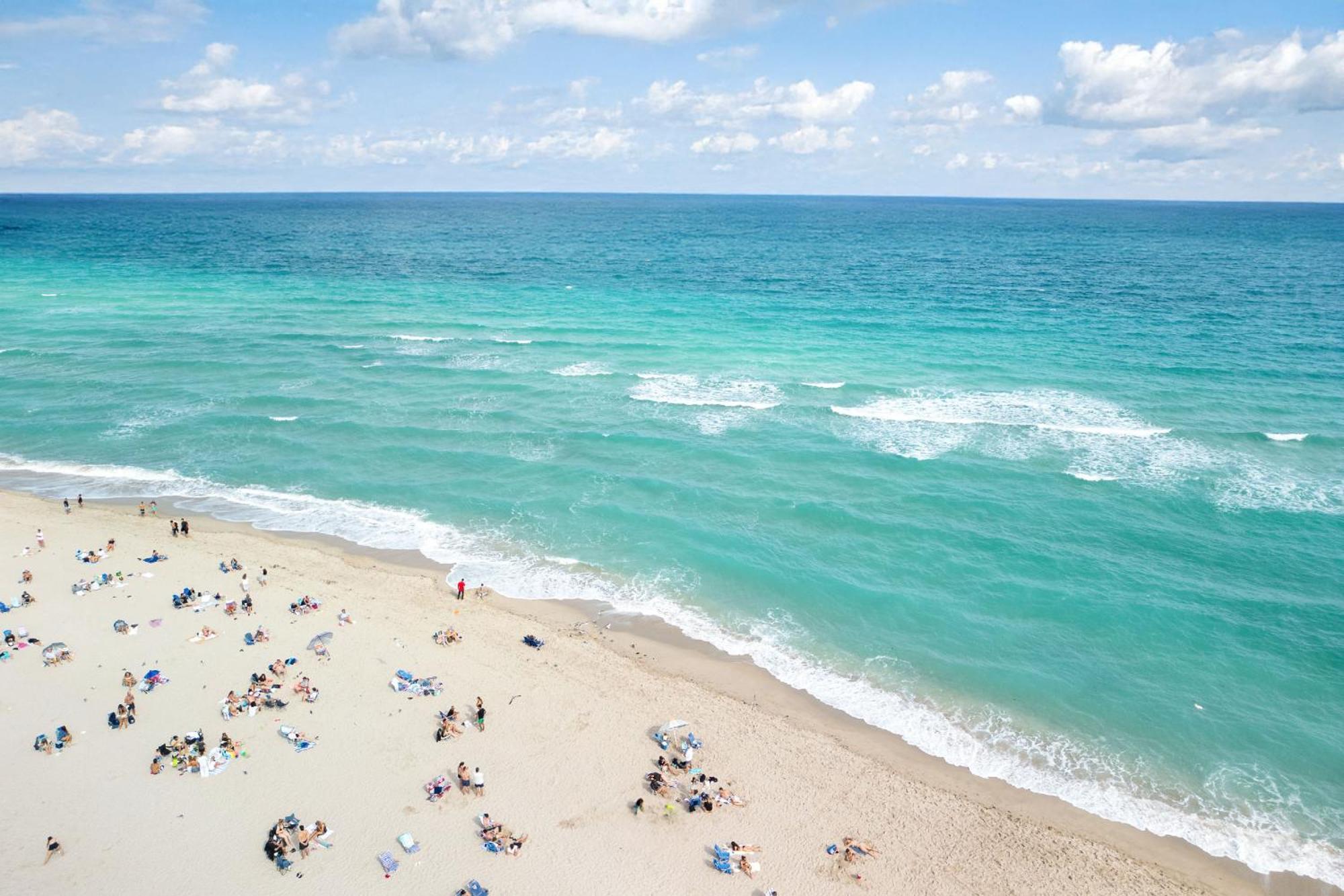 Modern 1 Bdr Oceanview With Direct Access! Apartment *