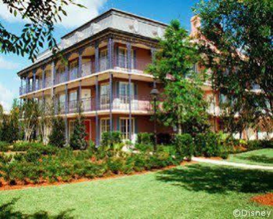 Disney's Port Orleans - French Quarter