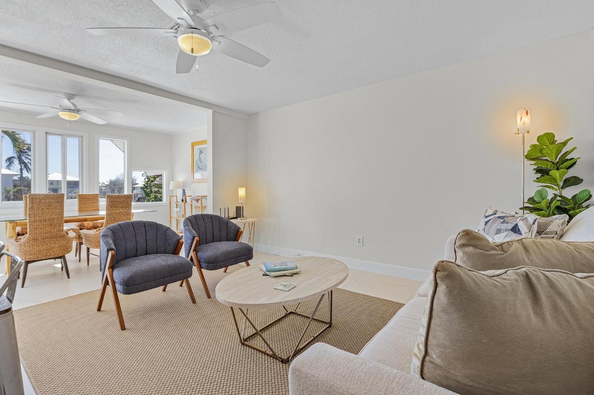 Waterfront Duplex W/ Pool & Fort Myers Beach