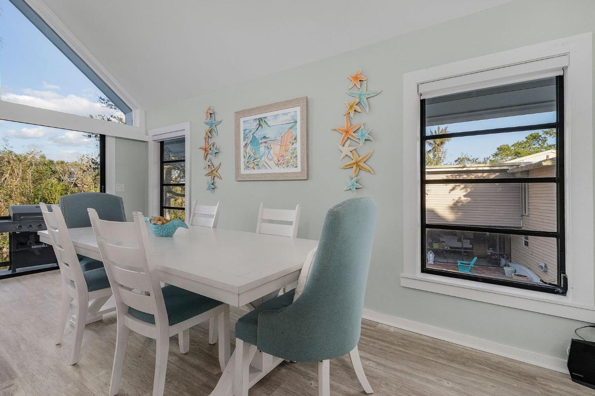 Newly Remodeled Multi Level Holiday home Fort Myers Beach