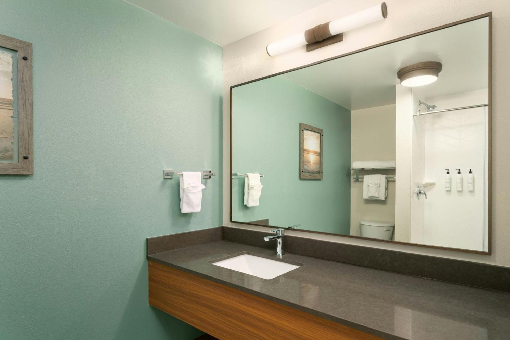 Fairfield And Jacksonville Hotel