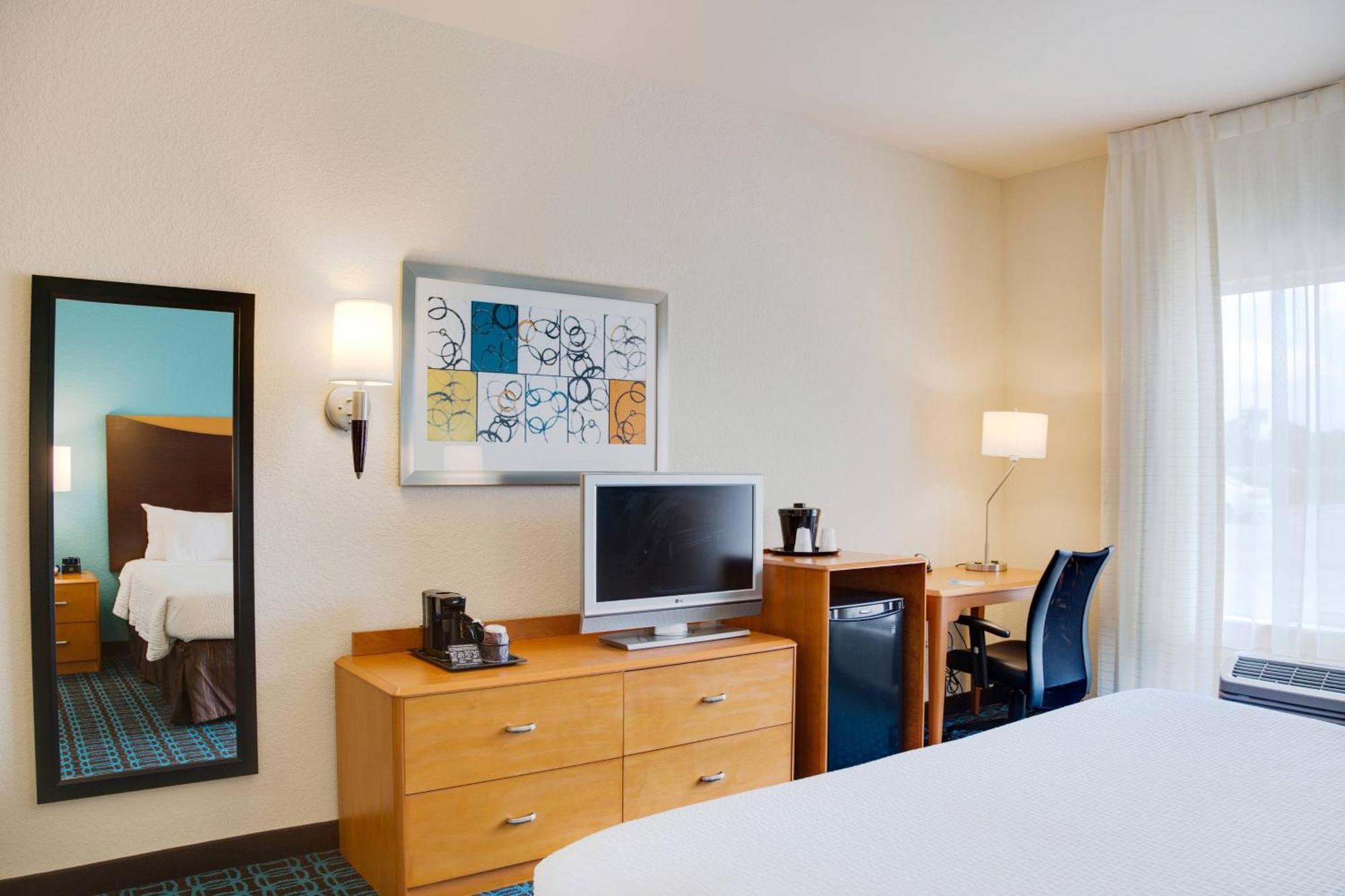 Hotel Fairfield By Marriott & West/palm Bay Melbourne