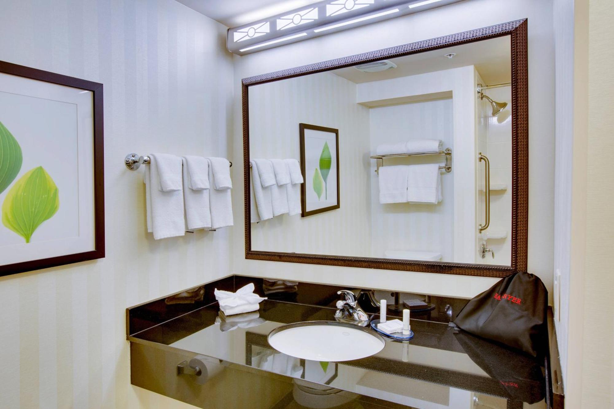 Fairfield By Marriott & West/palm Bay 3* Melbourne