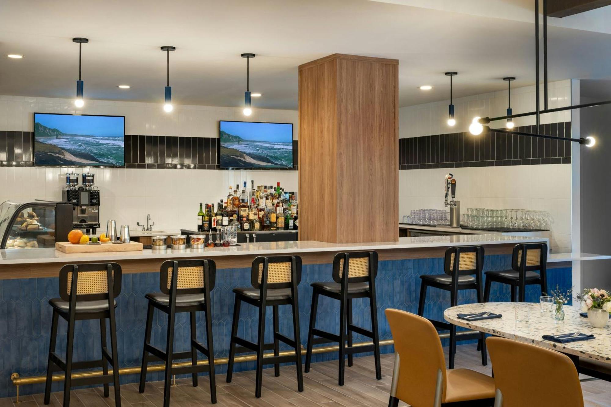 Delta By Marriott Deerwood