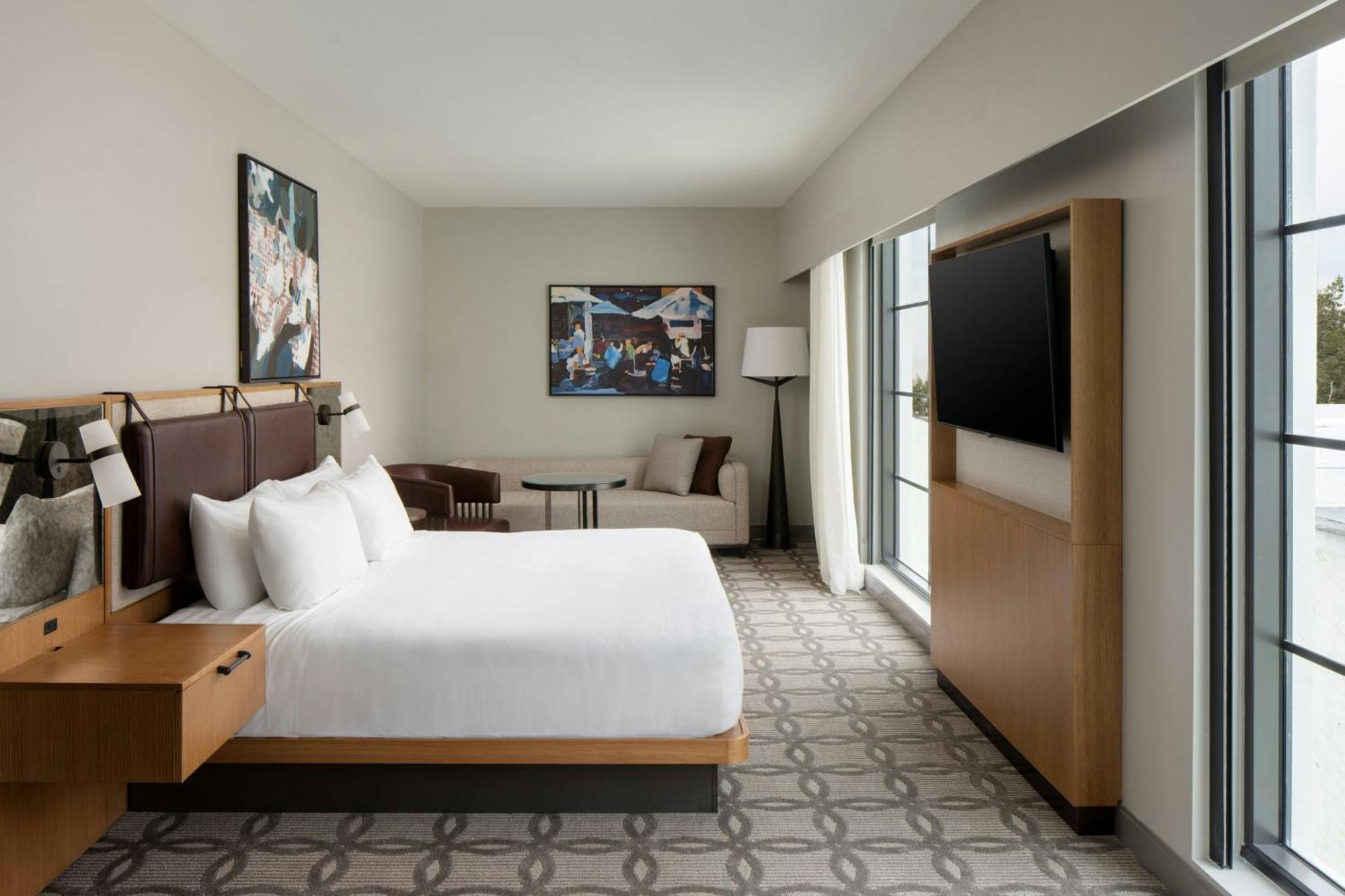Epicurean Hotel, Autograph Collection Hotel 4*