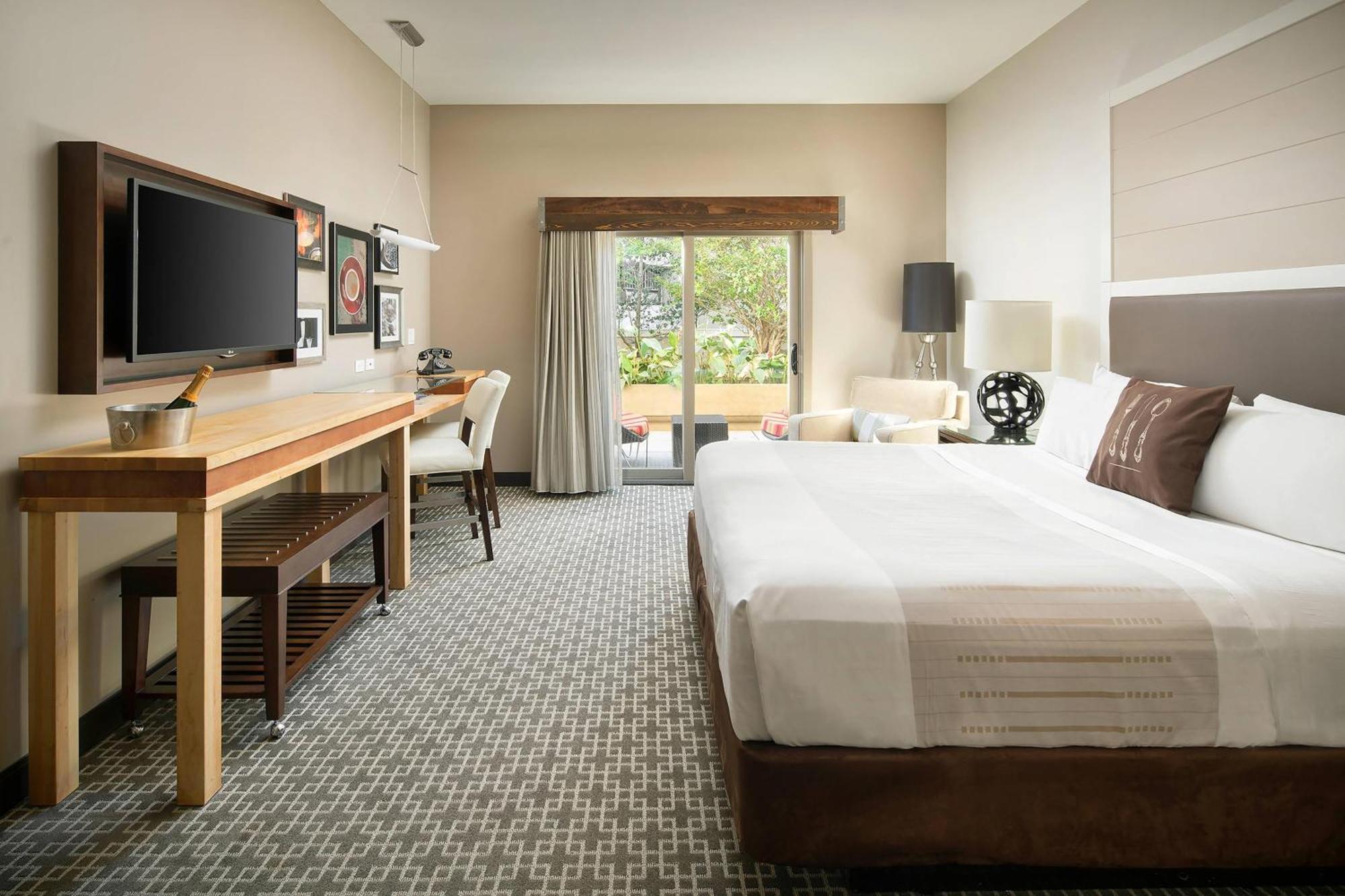 Epicurean Hotel, Autograph Collection