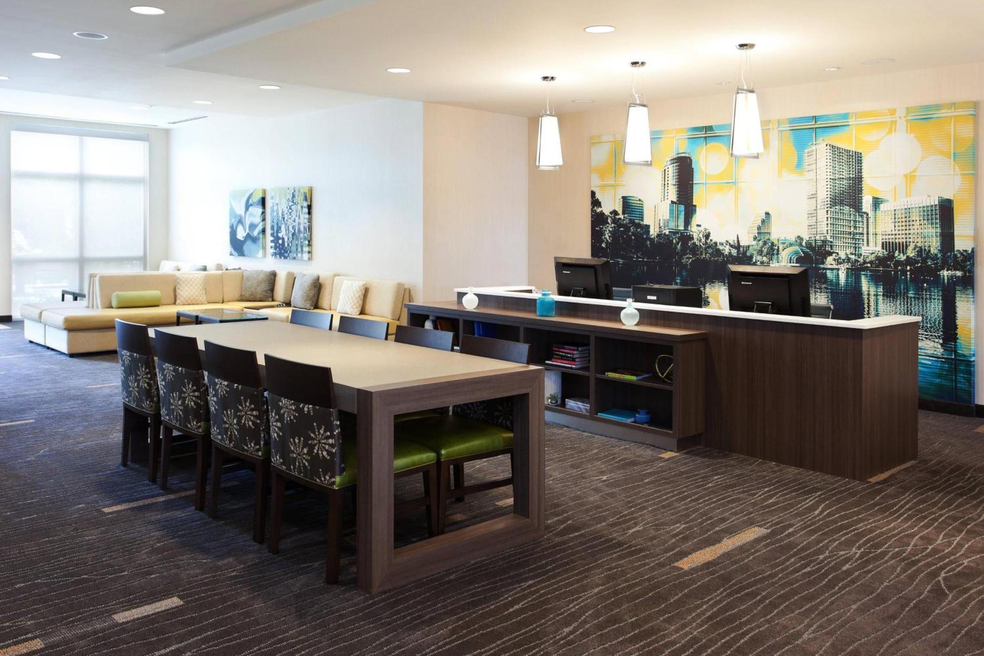 Courtyard By Marriott Orlando South/grande Lakes Area Williamsburg