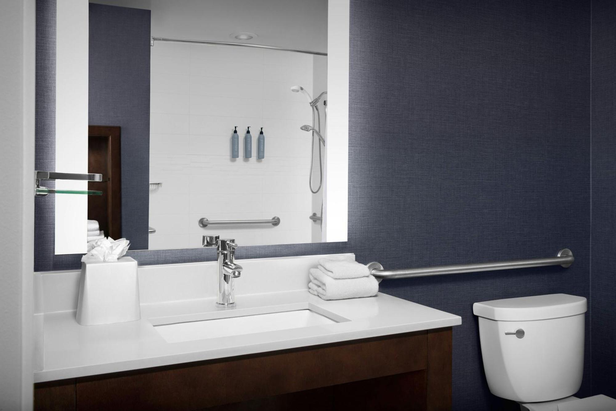 By Marriott Lauderdale Airport & Cruise Port Dania Beach