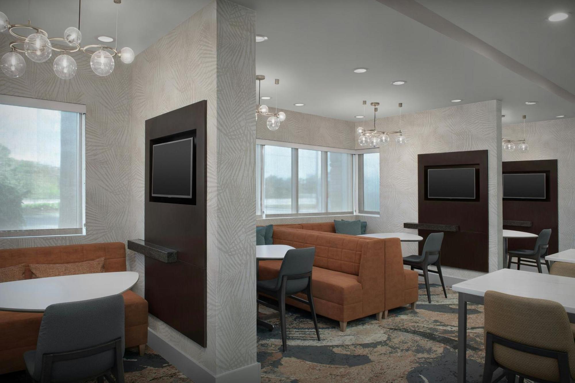 By Marriott Lauderdale Airport & Cruise Port 3* Dania Beach
