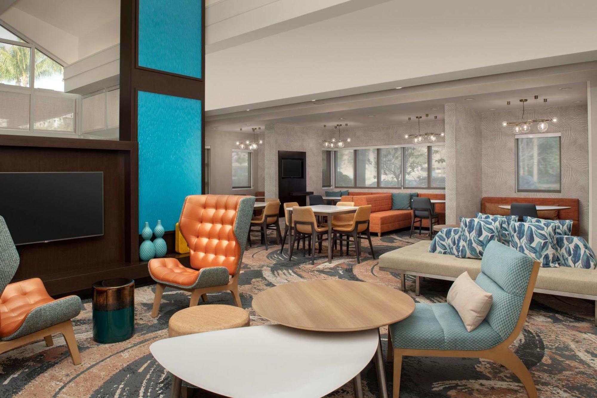 Hotel By Marriott Lauderdale Airport & Cruise Port