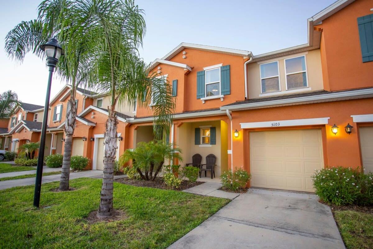 Holiday home Family Friendly 4 Bedrooms With Gameroom Close To In Compass Bay 5103