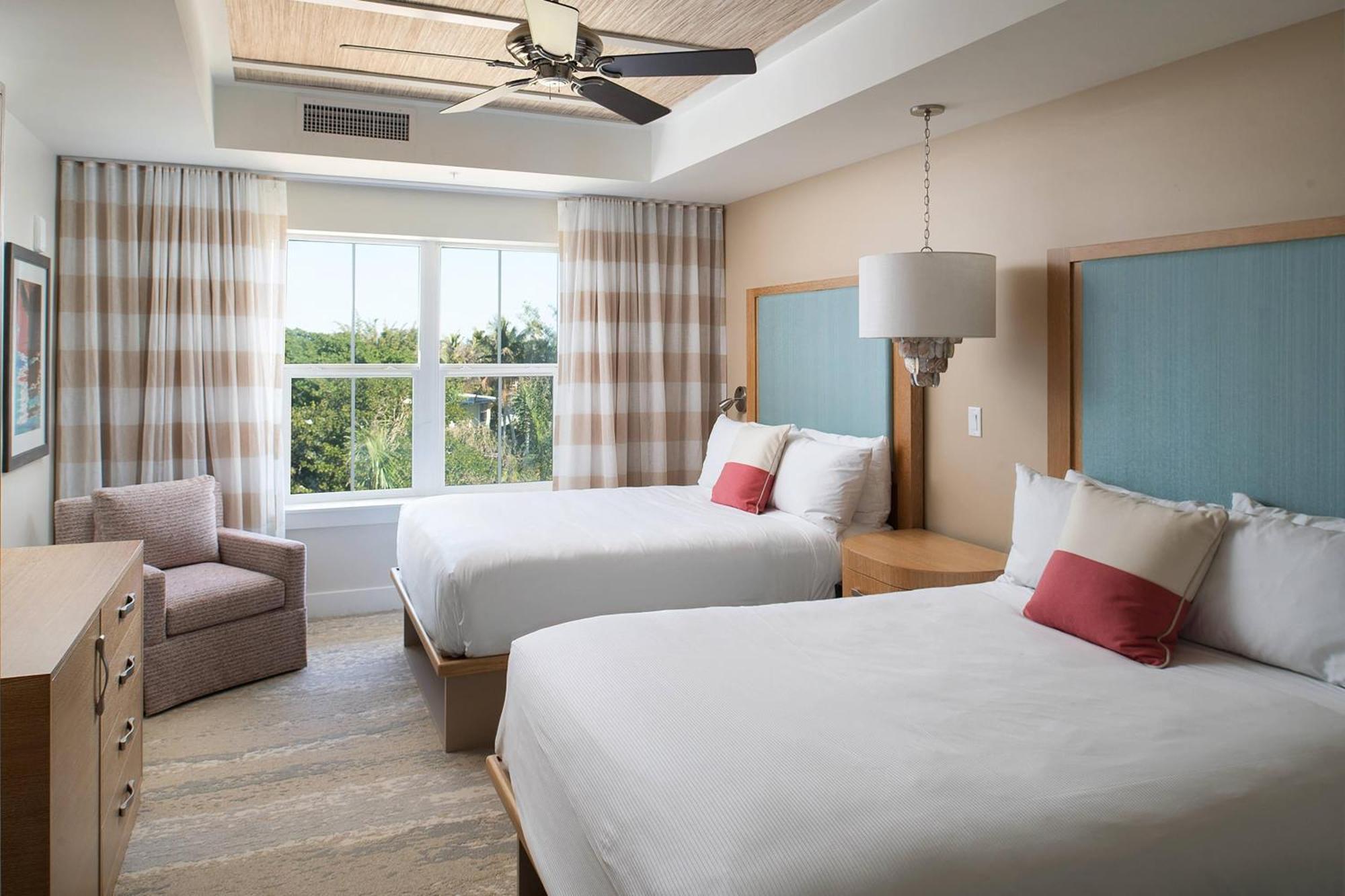Waterline & Marina, Autograph Collection Hotel 4*