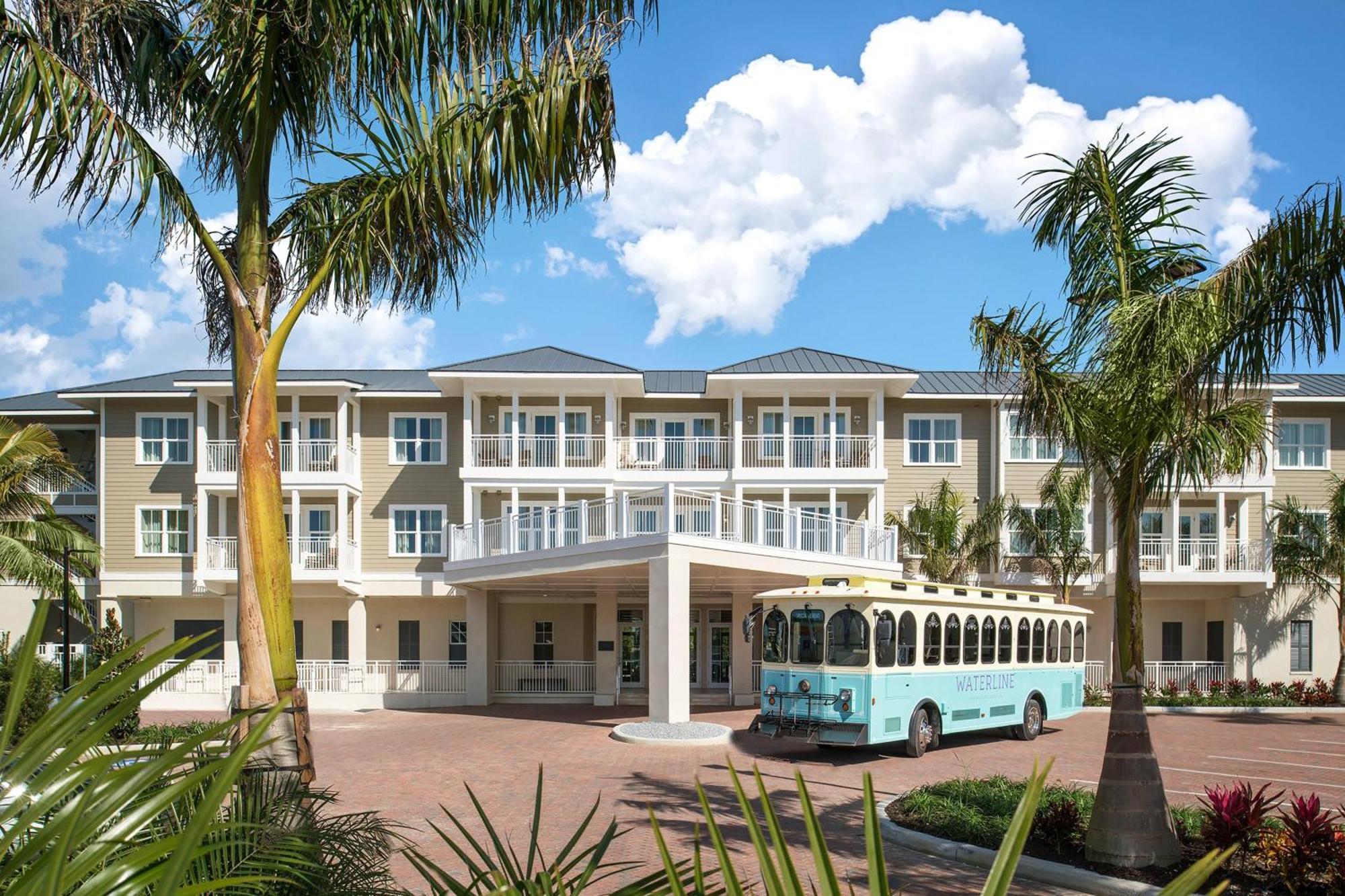 Waterline & Marina, Autograph Collection Hotel Holmes Beach