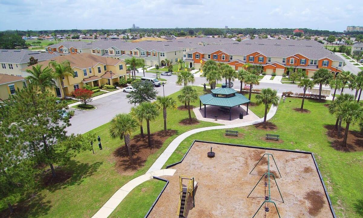 Four Bedrooms Townhome 5161 * Kissimmee