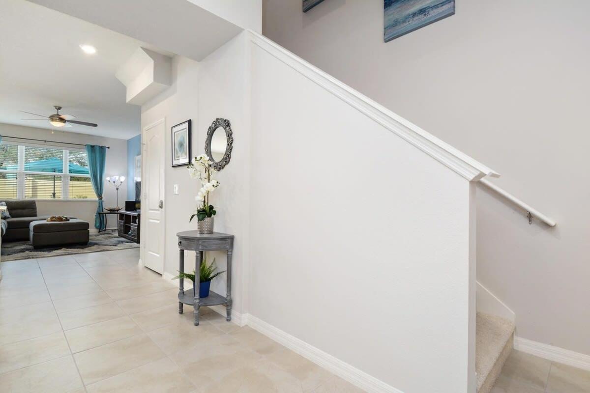 Four Bedrooms Townhome 5161 Kissimmee