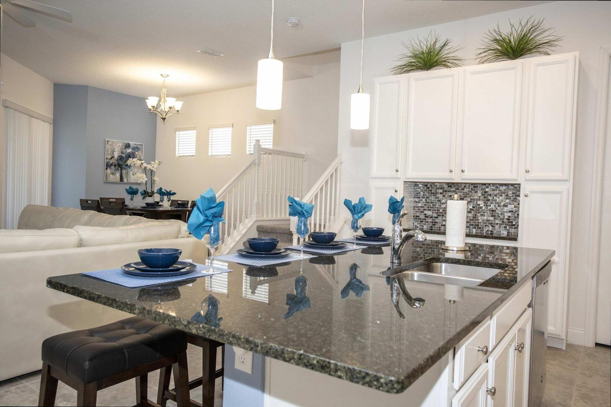 Holiday home Stunning 5 Bd W/ Pool Close To 174 Davenport