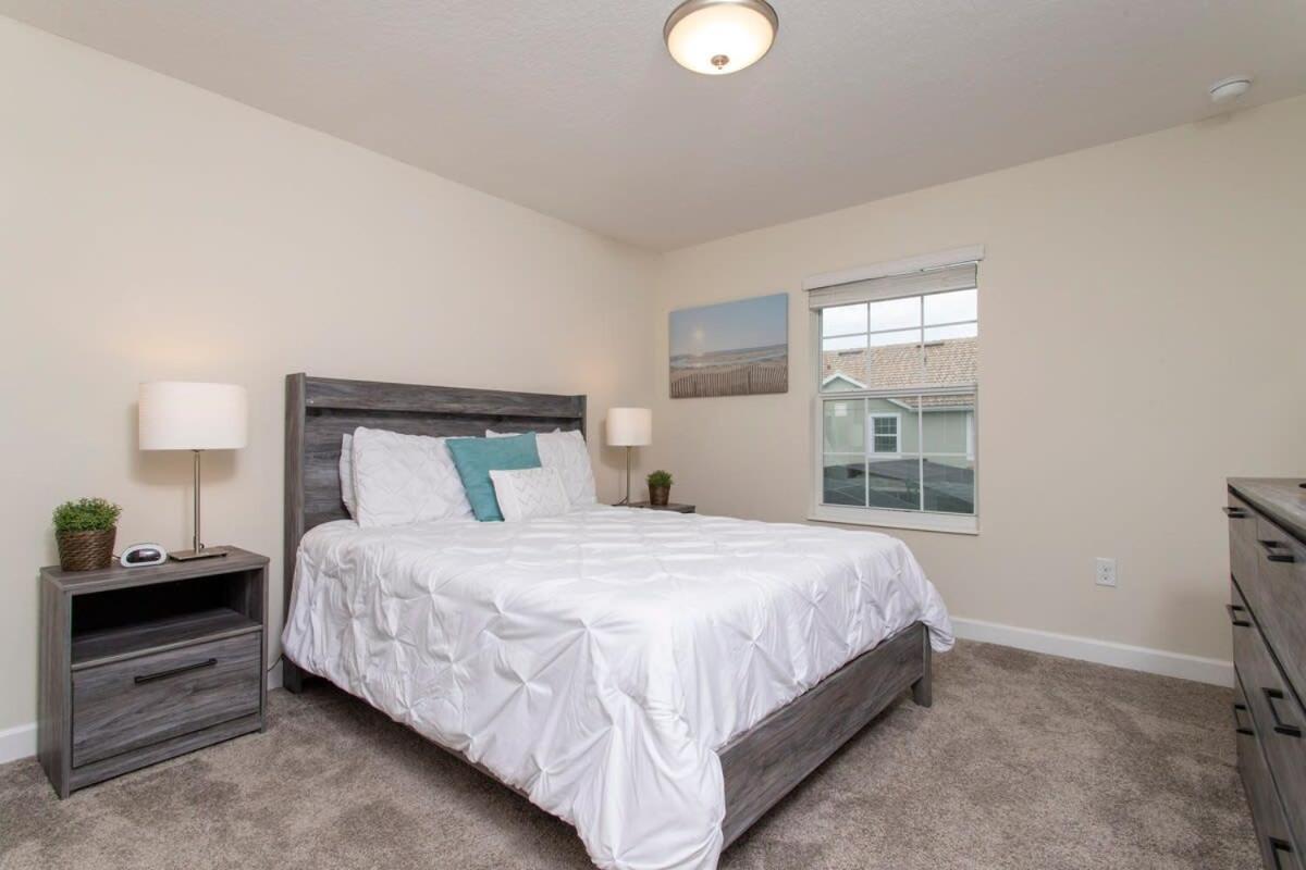 Luxurious Decor 4 Bd W/ Pool Close To 4820 Holiday home
