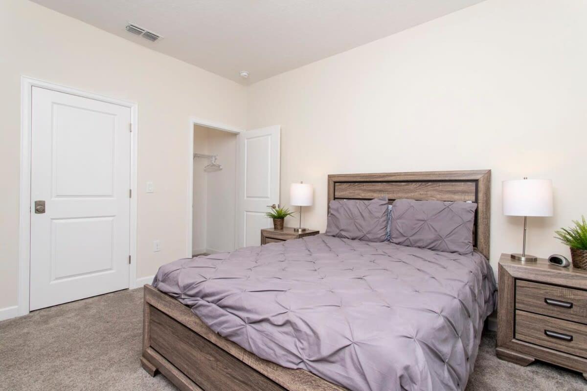 Luxurious Decor 4 Bd W/ Pool Close To 4820 Kissimmee