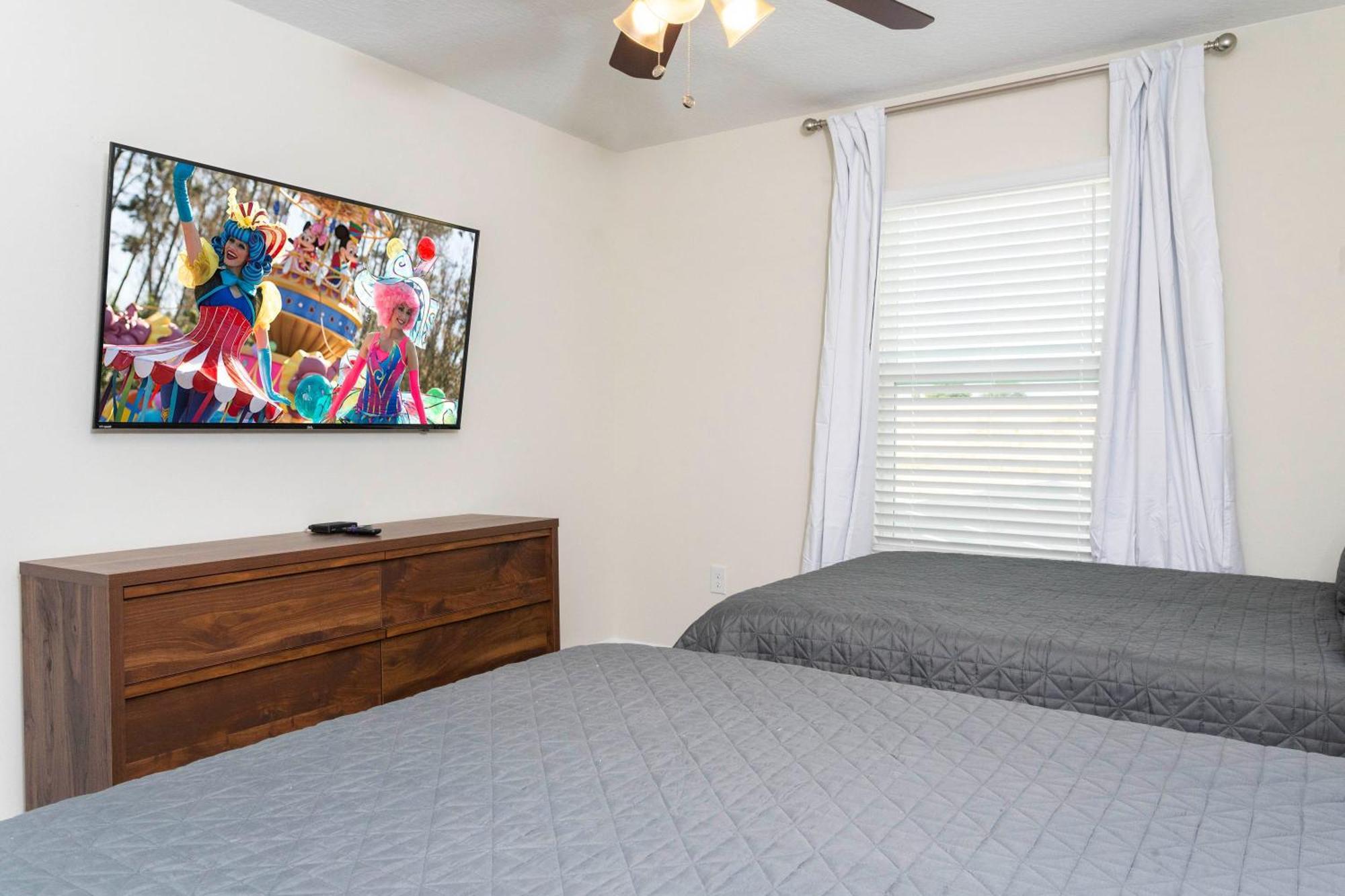 Gorgeous 4bd Close To W/ Pool @ Champions Gate 1196 *