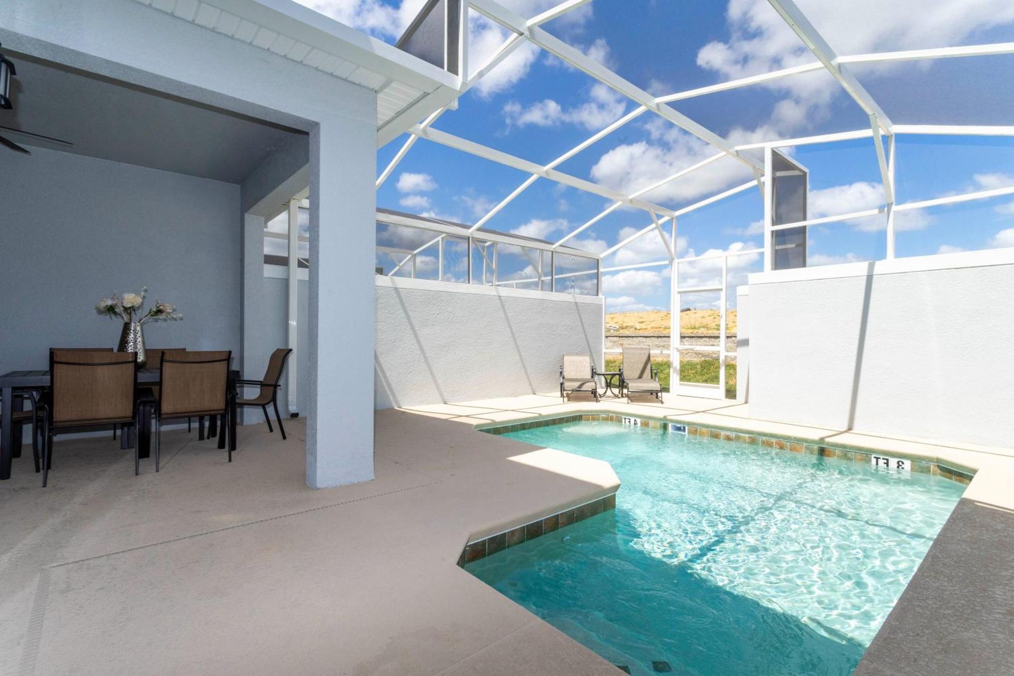 Gorgeous 4bd Close To W/ Pool @ Champions Gate 1196