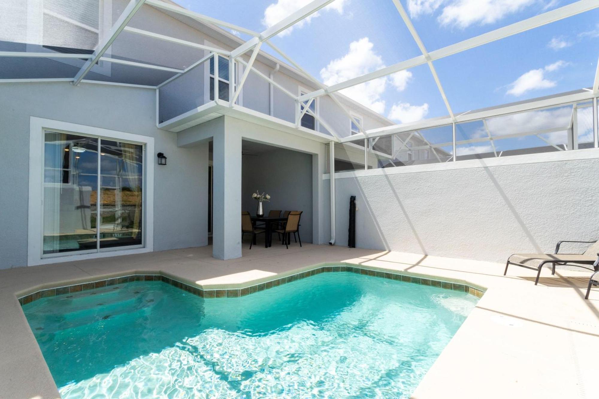 Holiday home Gorgeous 4bd Close To W/ Pool @ Champions Gate 1196