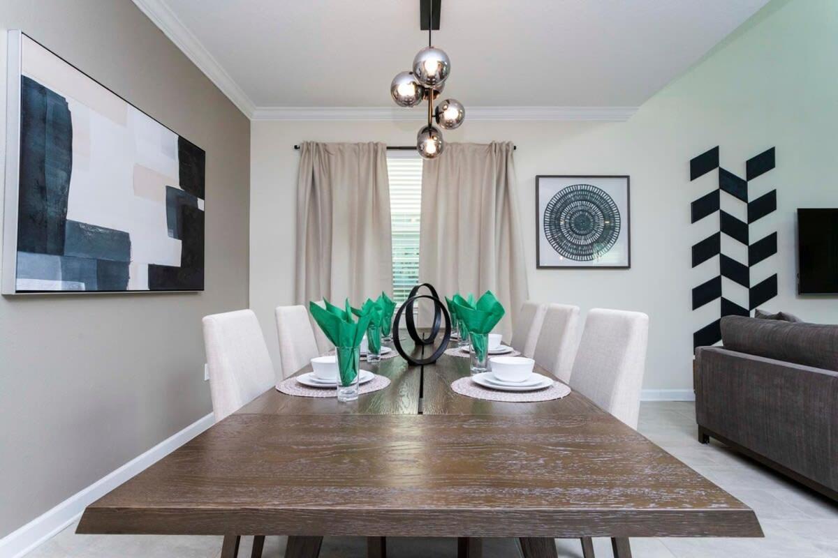 Holiday home Gorgeous 5bdr Family With Pool At Storey 2767 O