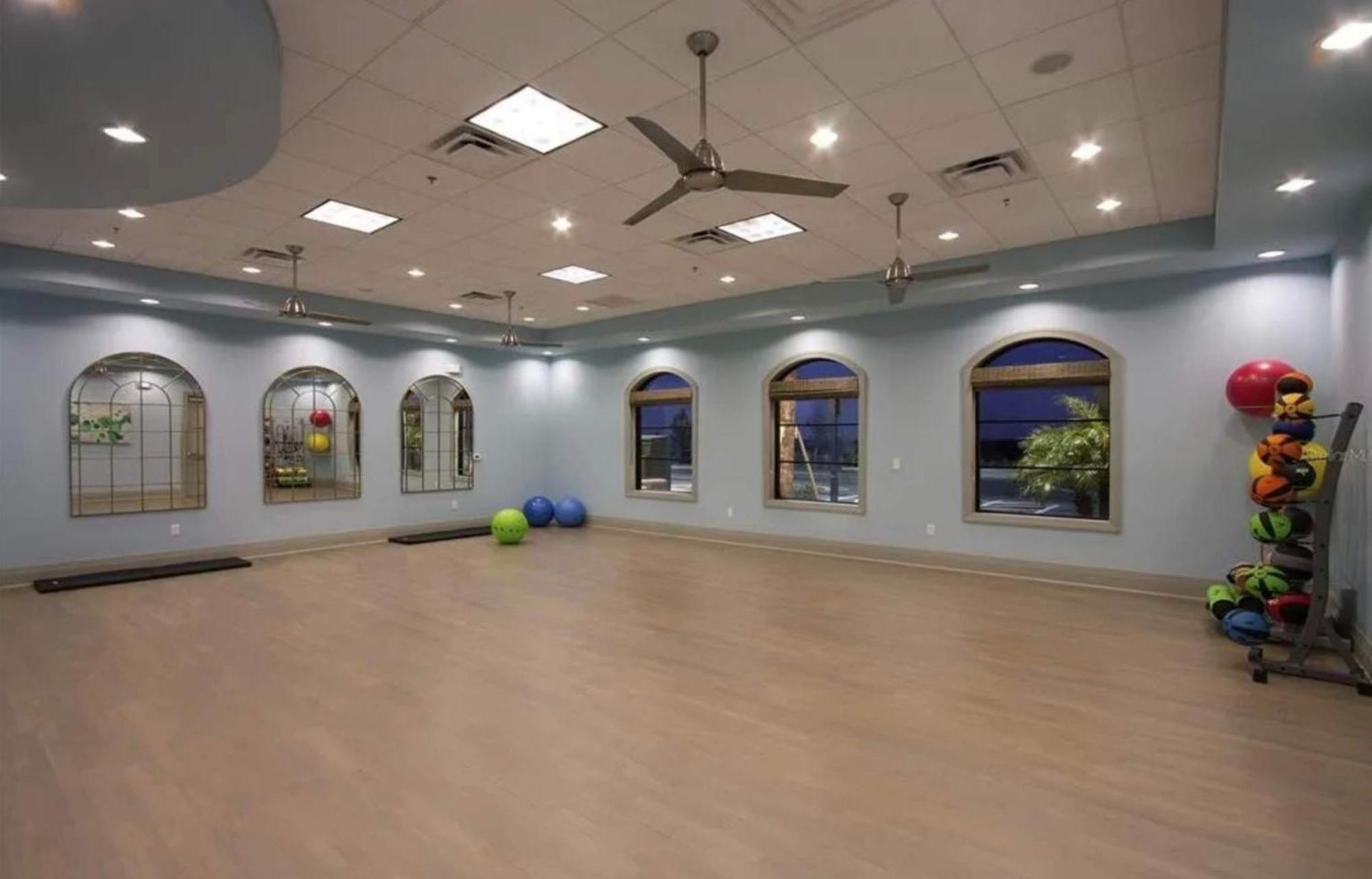 Gorgeous 4 Bd W/ Pool At Champions Gate 1020 *