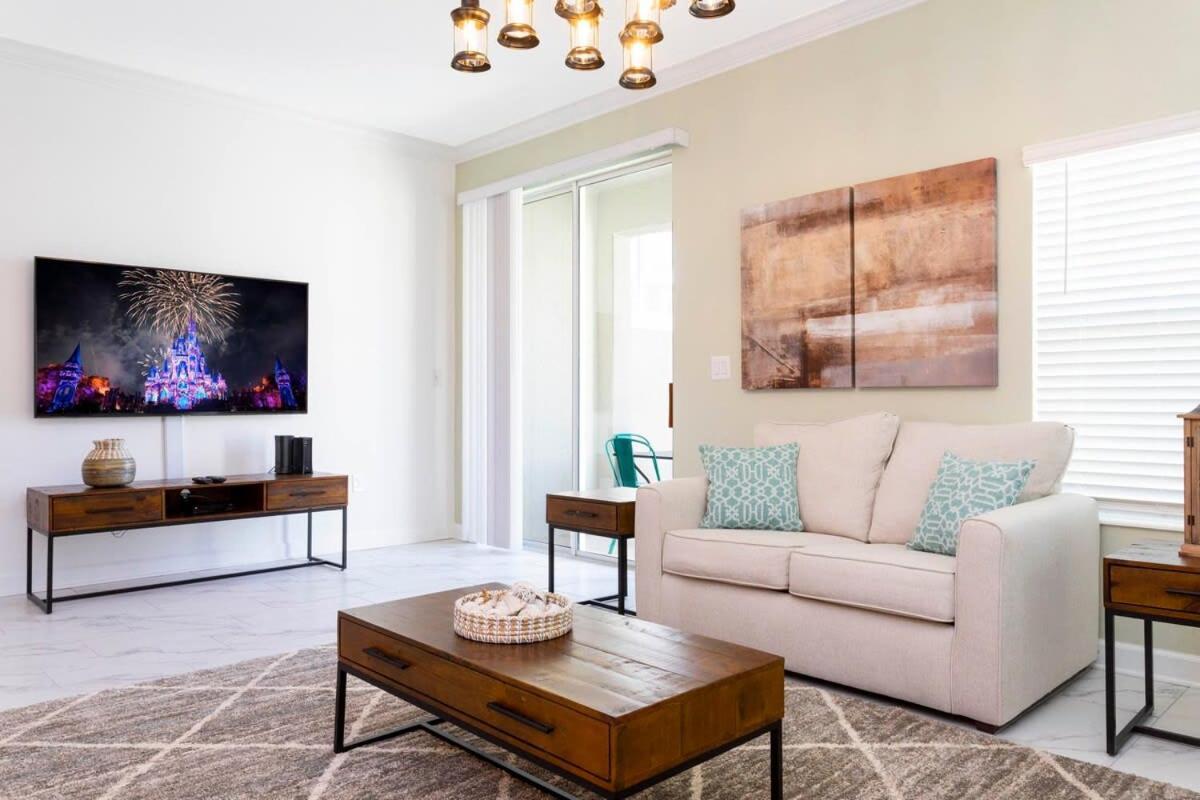 Gorgeous 5 Bd W/ Pool Close To @ Champions Gate 948 Holiday home Kissimmee