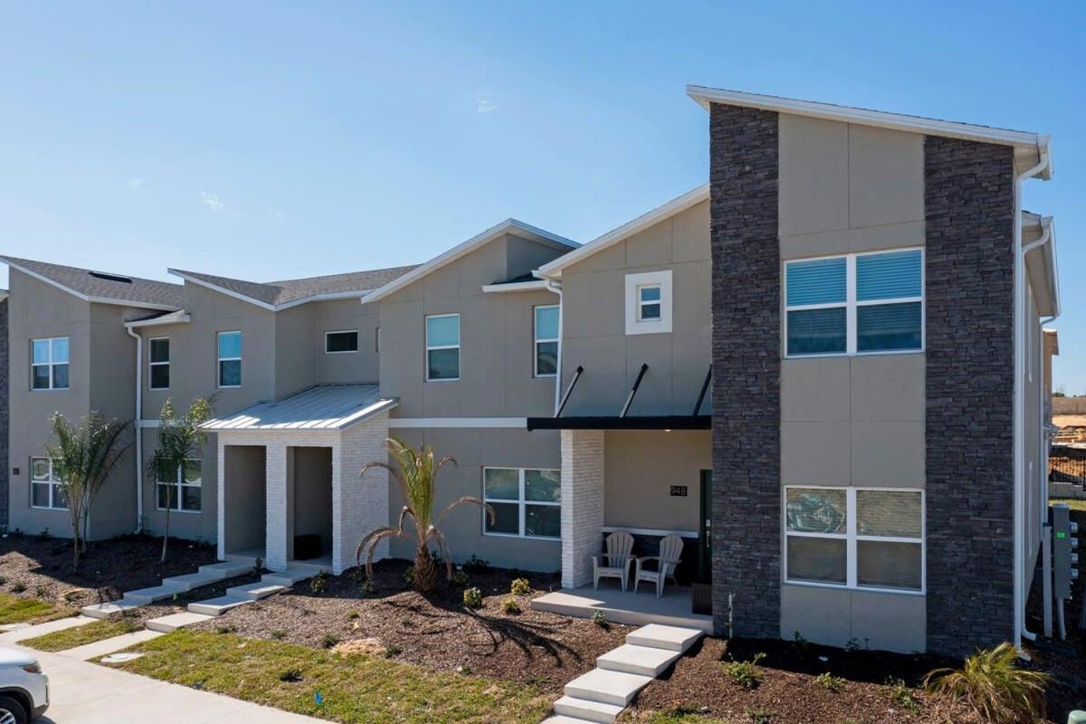 Gorgeous 5 Bd W/ Pool Close To @ Champions Gate 948 Holiday home