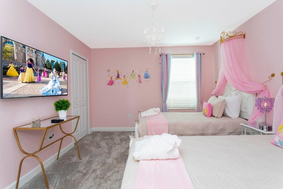 Joyful 8bd Single Family W Pool @champions Gate 9262 Kissimmee
