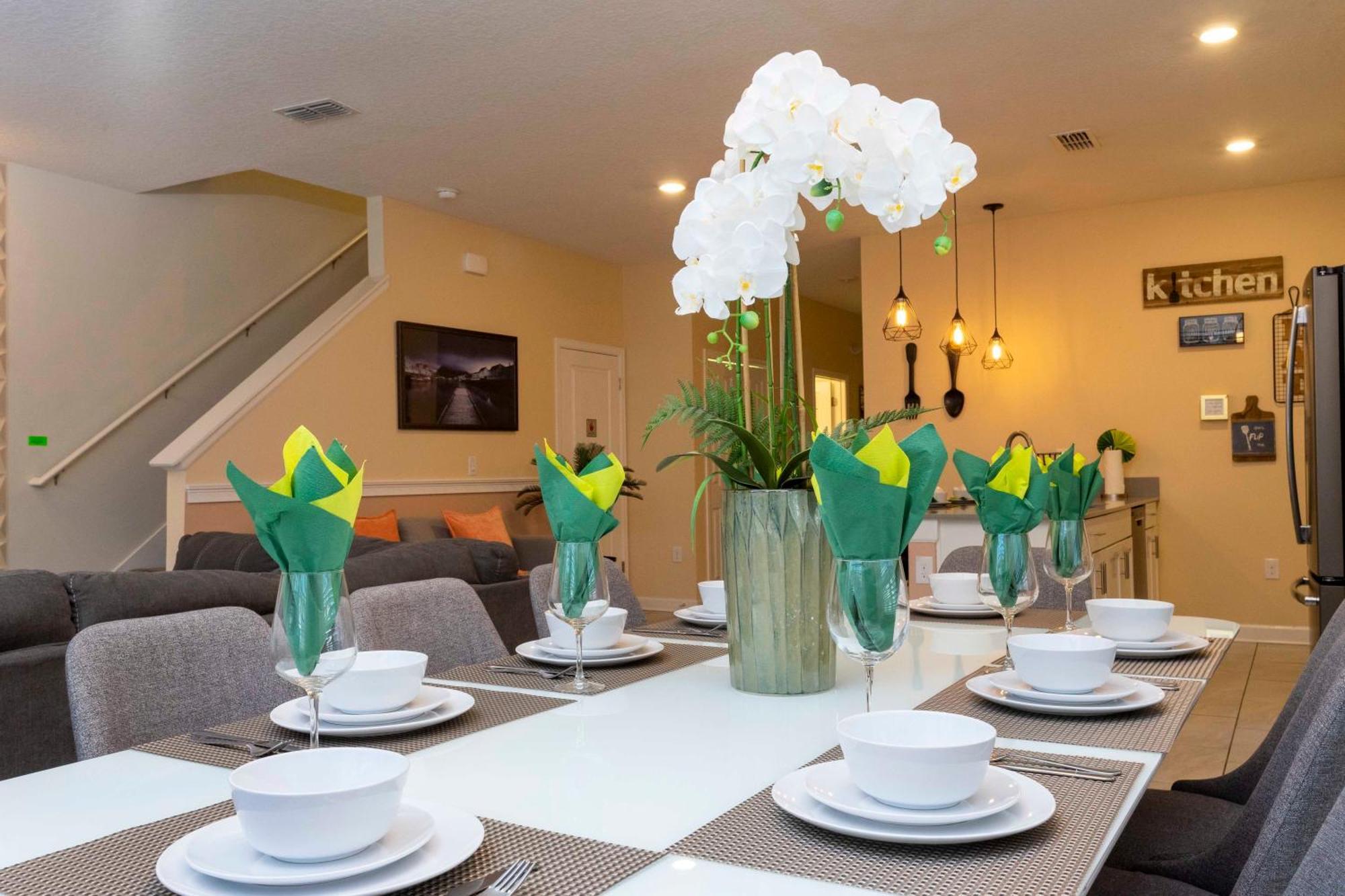 Magnificent 5bd W/ Pool Close To @storey 4800 Holiday home *