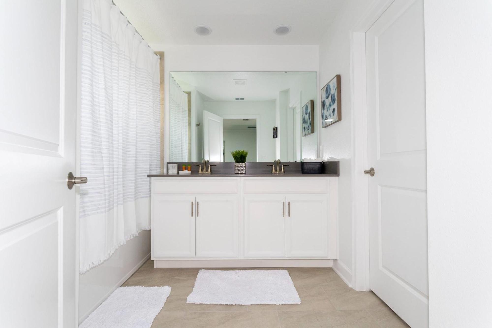 Stunning 4 Bd W/ Pool Close To @ Champions Gate 1158 Holiday home Kissimmee