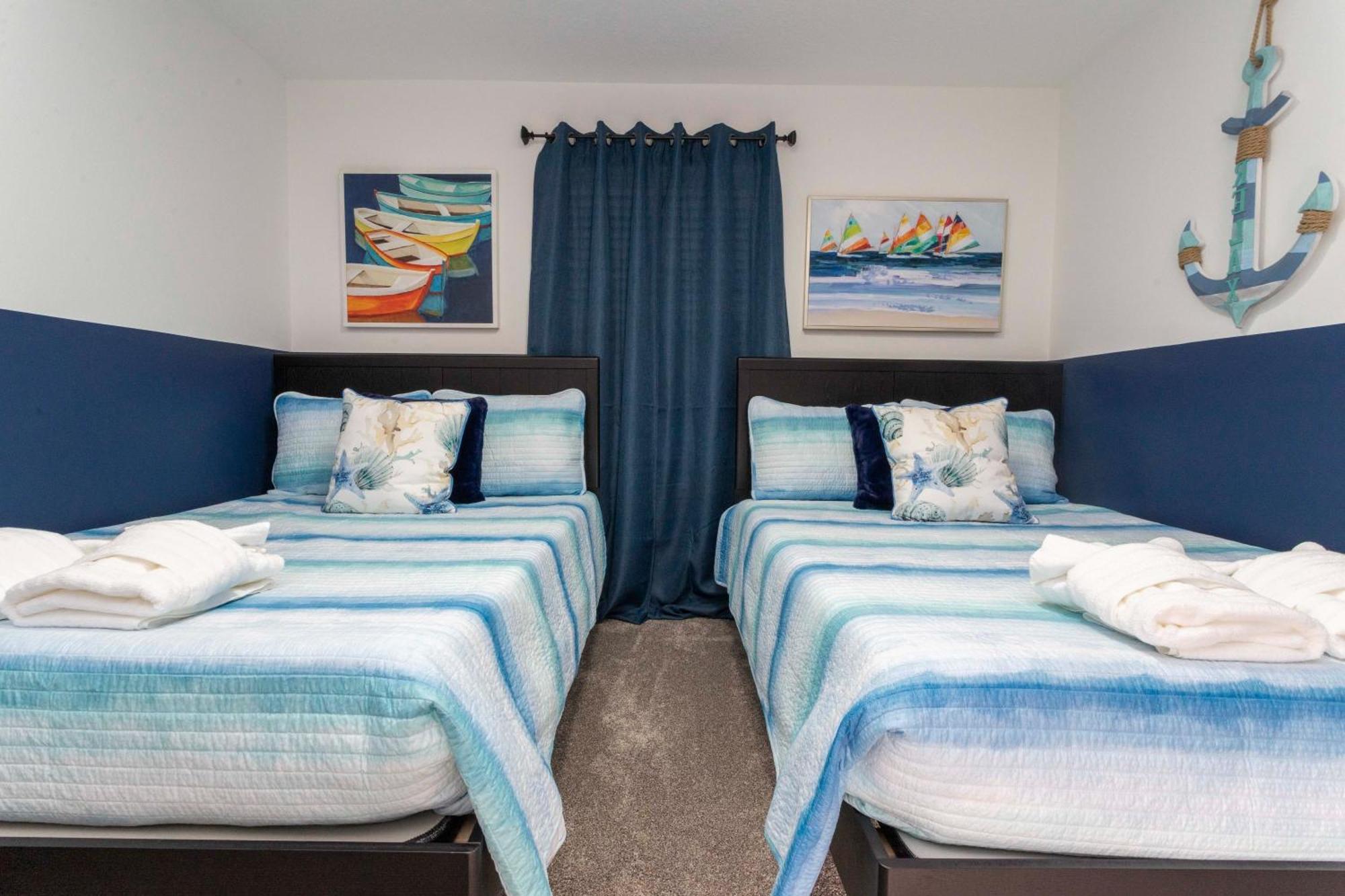 Holiday home Stunning 4 Bd W/ Pool Close To @ Champions Gate 1158