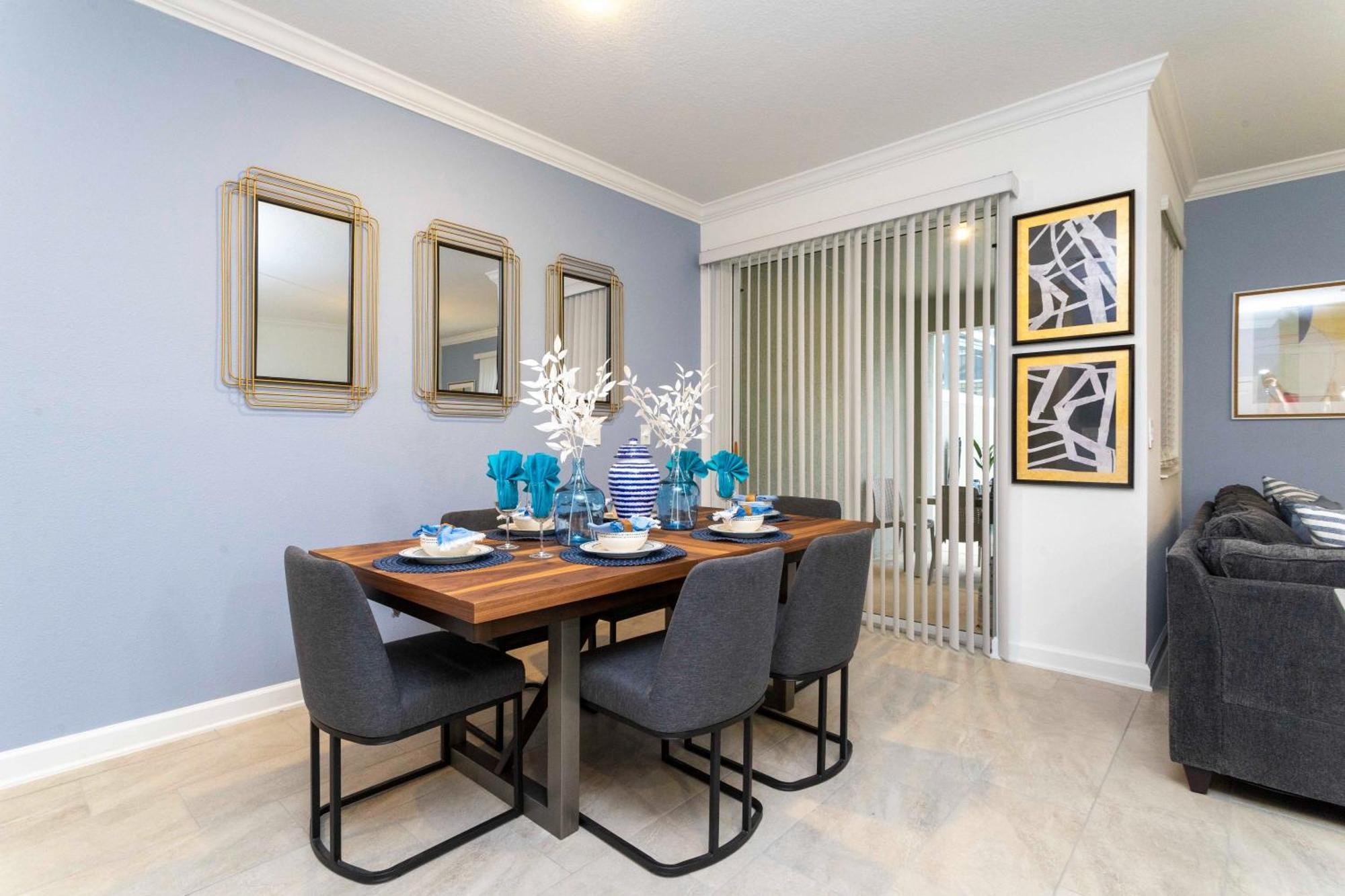 Stunning 4 Bd W/ Pool Close To @ Champions Gate 1158 *