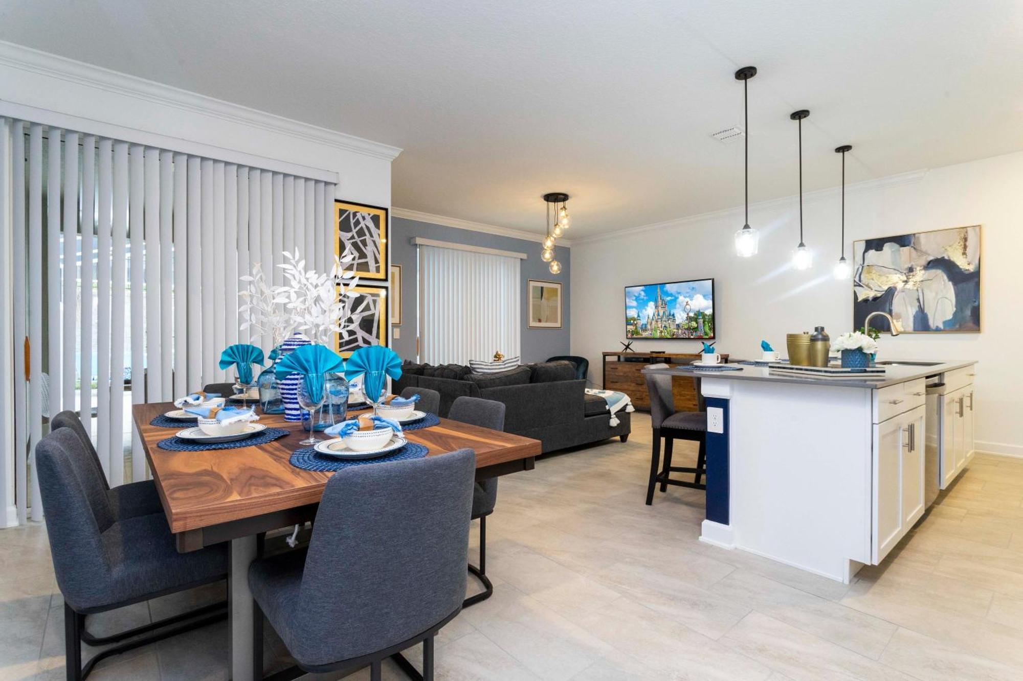 Holiday home Stunning 4 Bd W/ Pool Close To @ Champions Gate 1158 Kissimmee