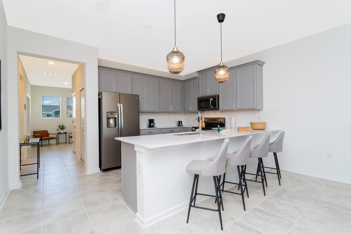 Gorgeous 3bd Close To @champions Gate 993 Holiday home *