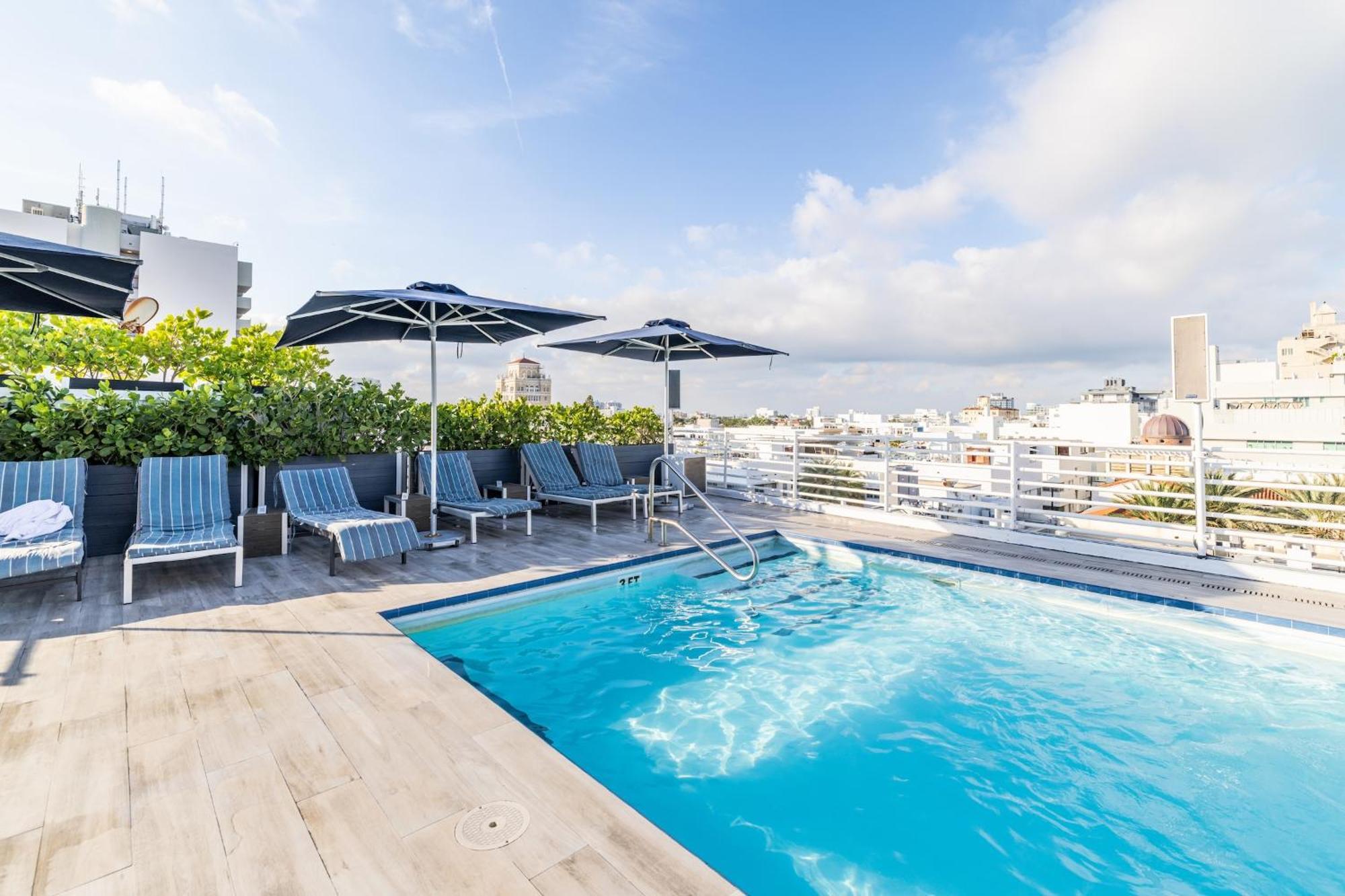 Oceanfront Oasis: 2-br On Ocean Drive
