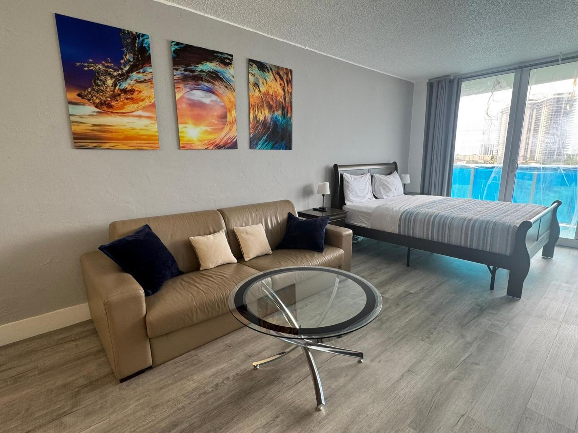 Sunny Isles Ocean Reserve Apartment *