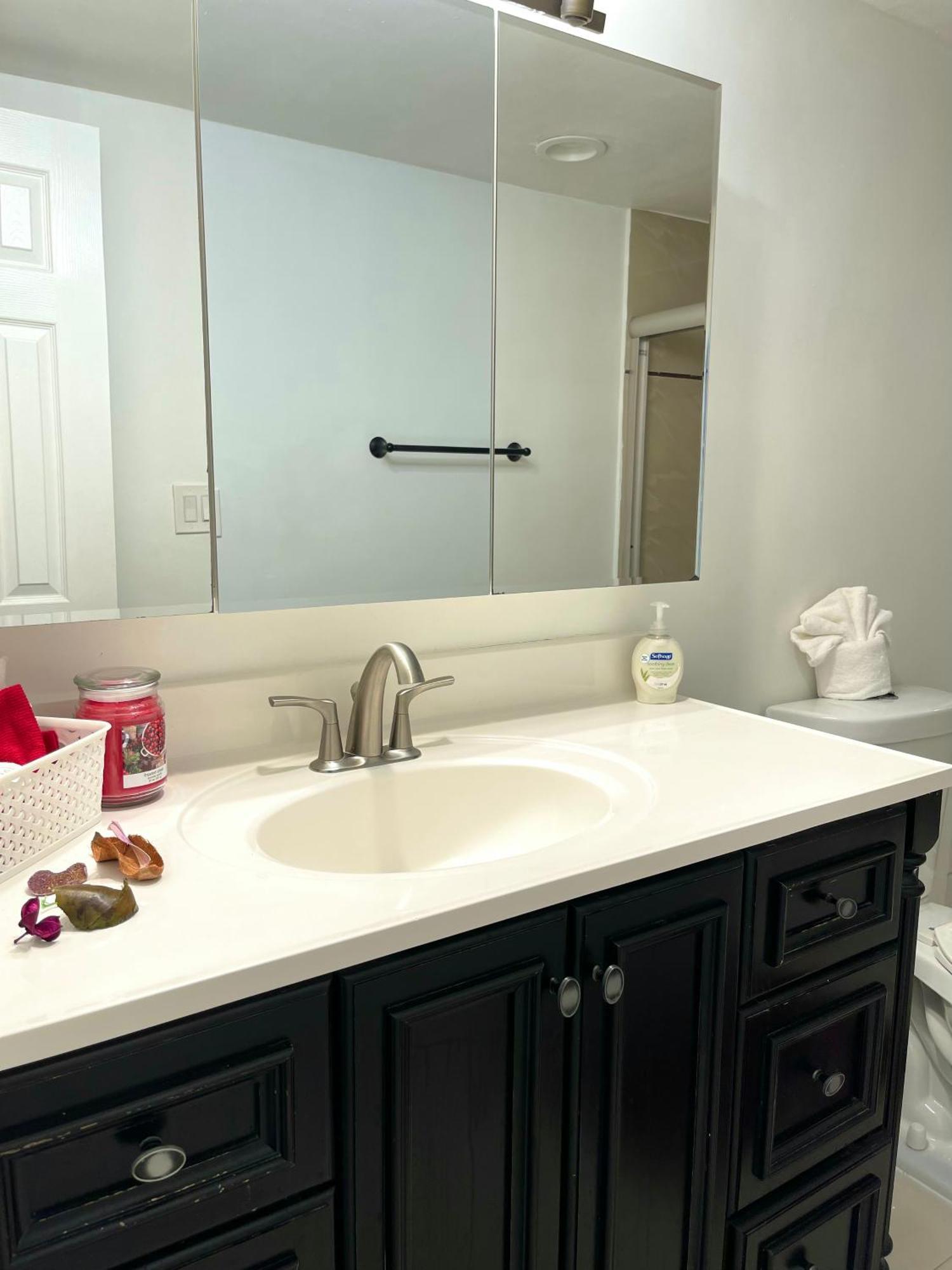 Apartment Sunny Isles Spacious