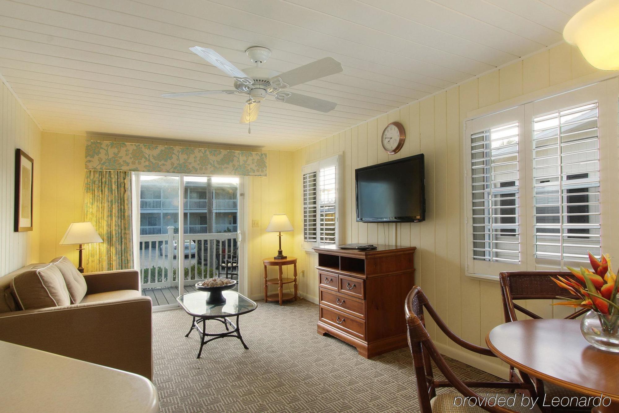 Seaside 3*