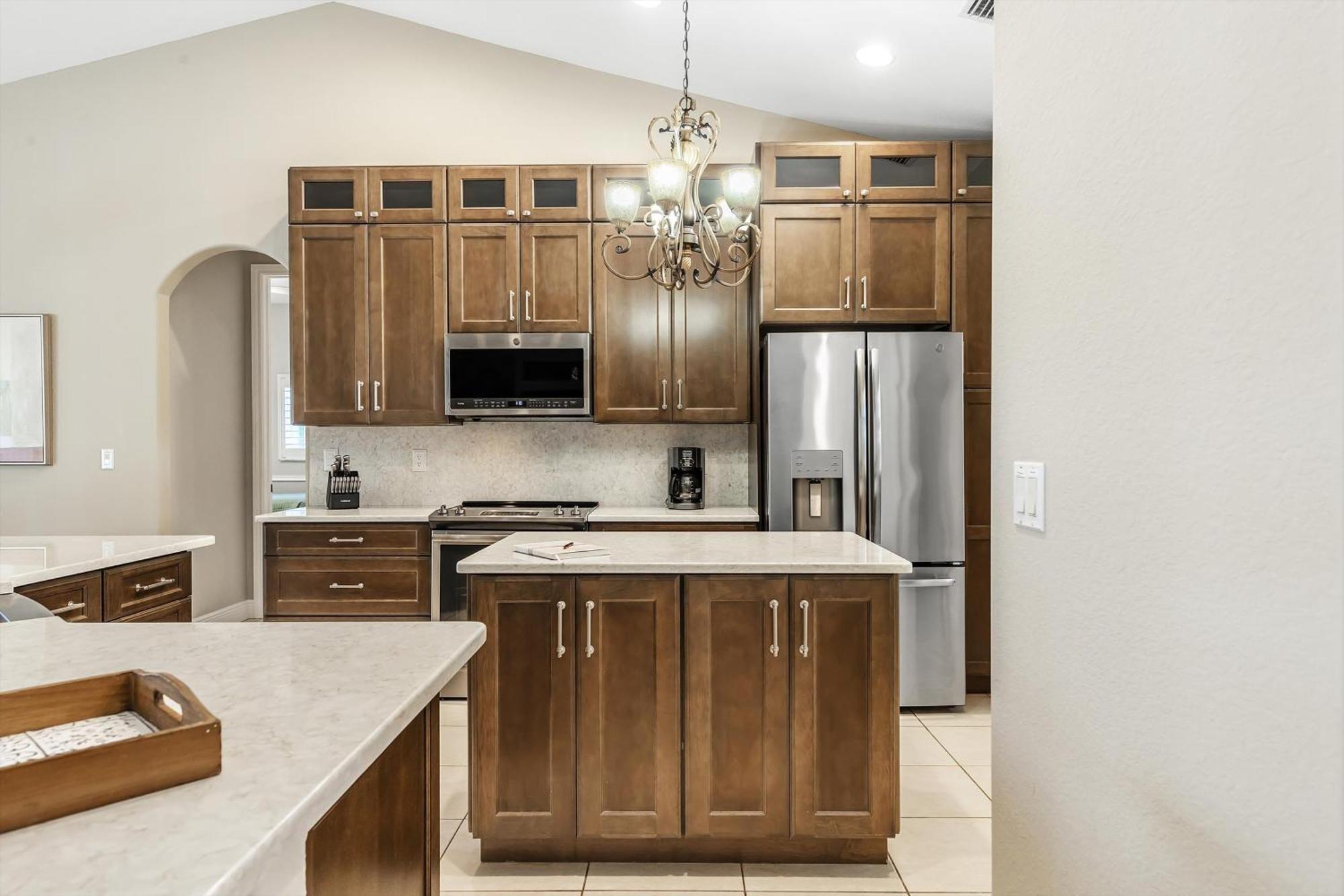 Villa Fully-fenced Electric-heated Oversized Pool With Lots Of Privacy - Cape Coral