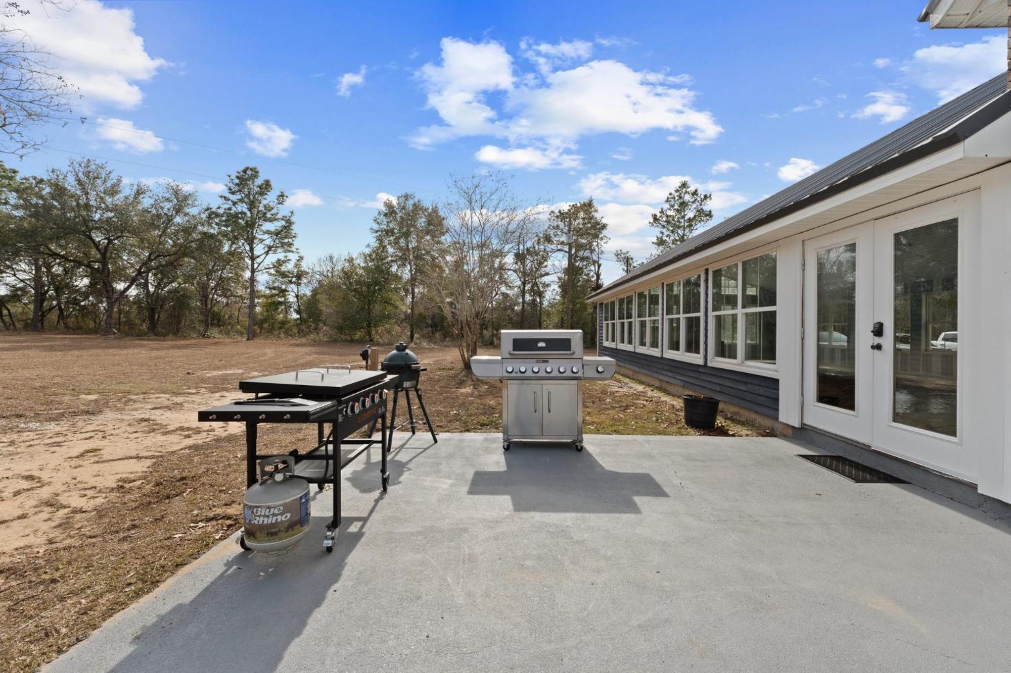 Relaxing Retreat Pool, Spa, Art Studio, Breakfast Chipley