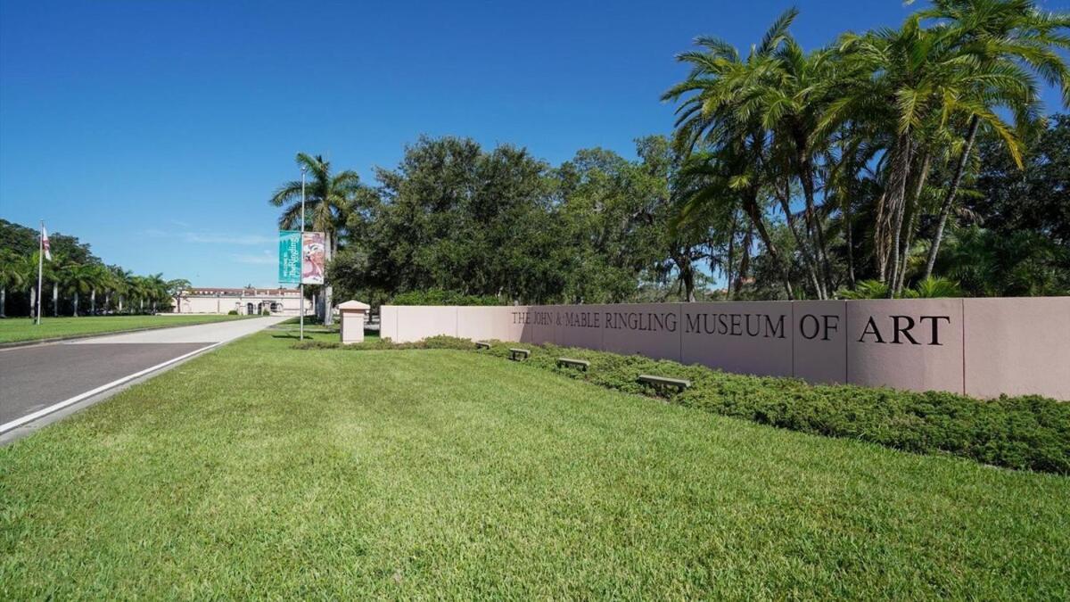 Modern - 3k Sqft - 5br & 11 Beds - Brand New Hot Tub - 6 Miles To Ami Beaches Bradenton