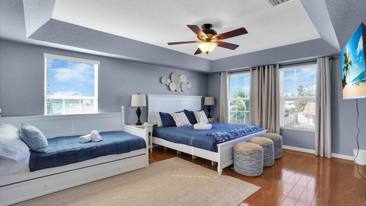 Modern - 3k Sqft - 5br & 11 Beds - Brand New Hot Tub - 6 Miles To Ami Beaches Holiday home *