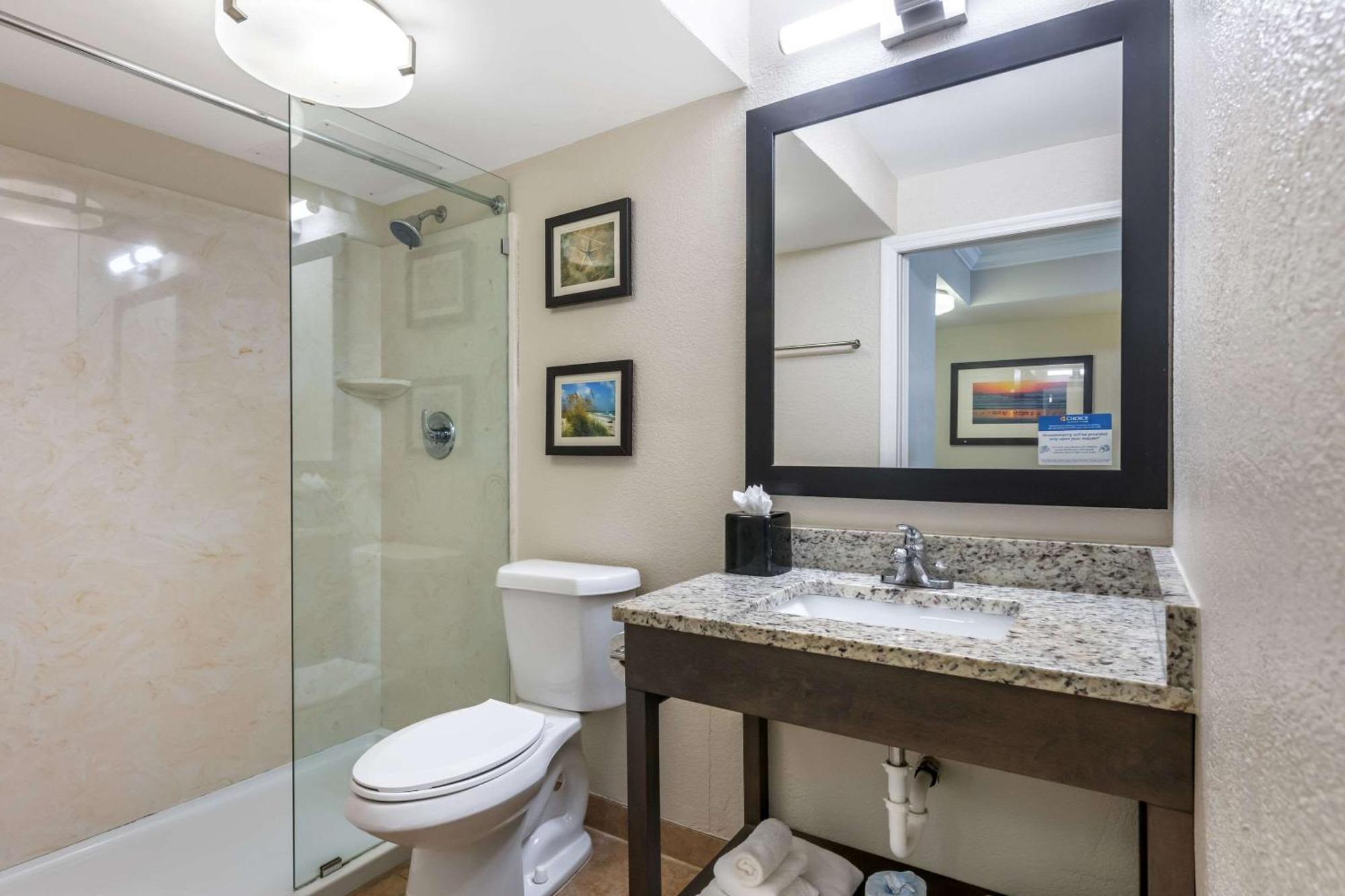 Comfort & Daytona Oceanfront Hotel
