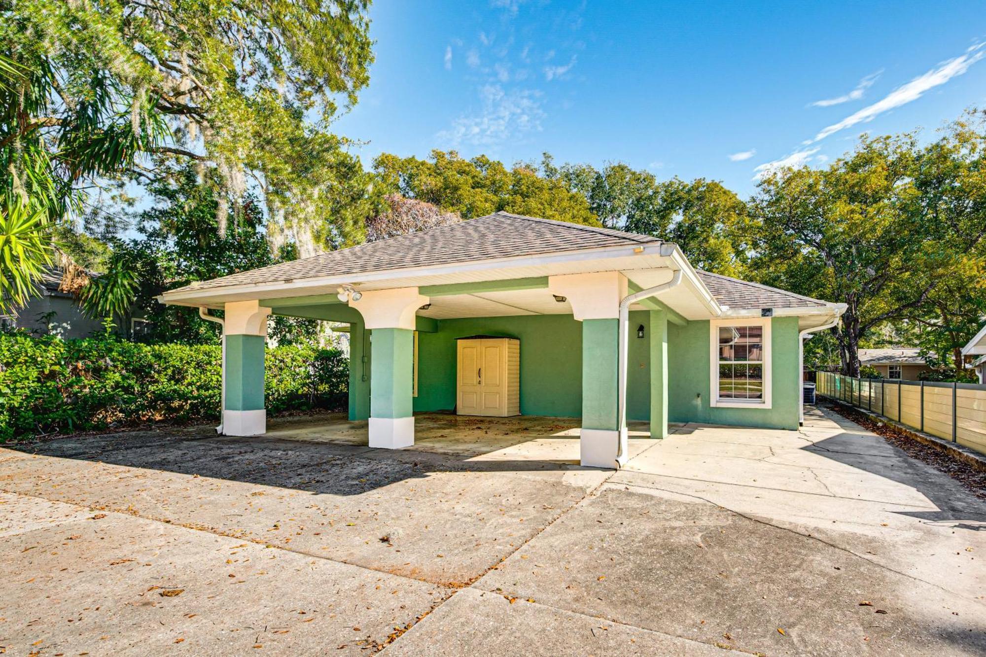 Holiday home Townhome In Historical District! *