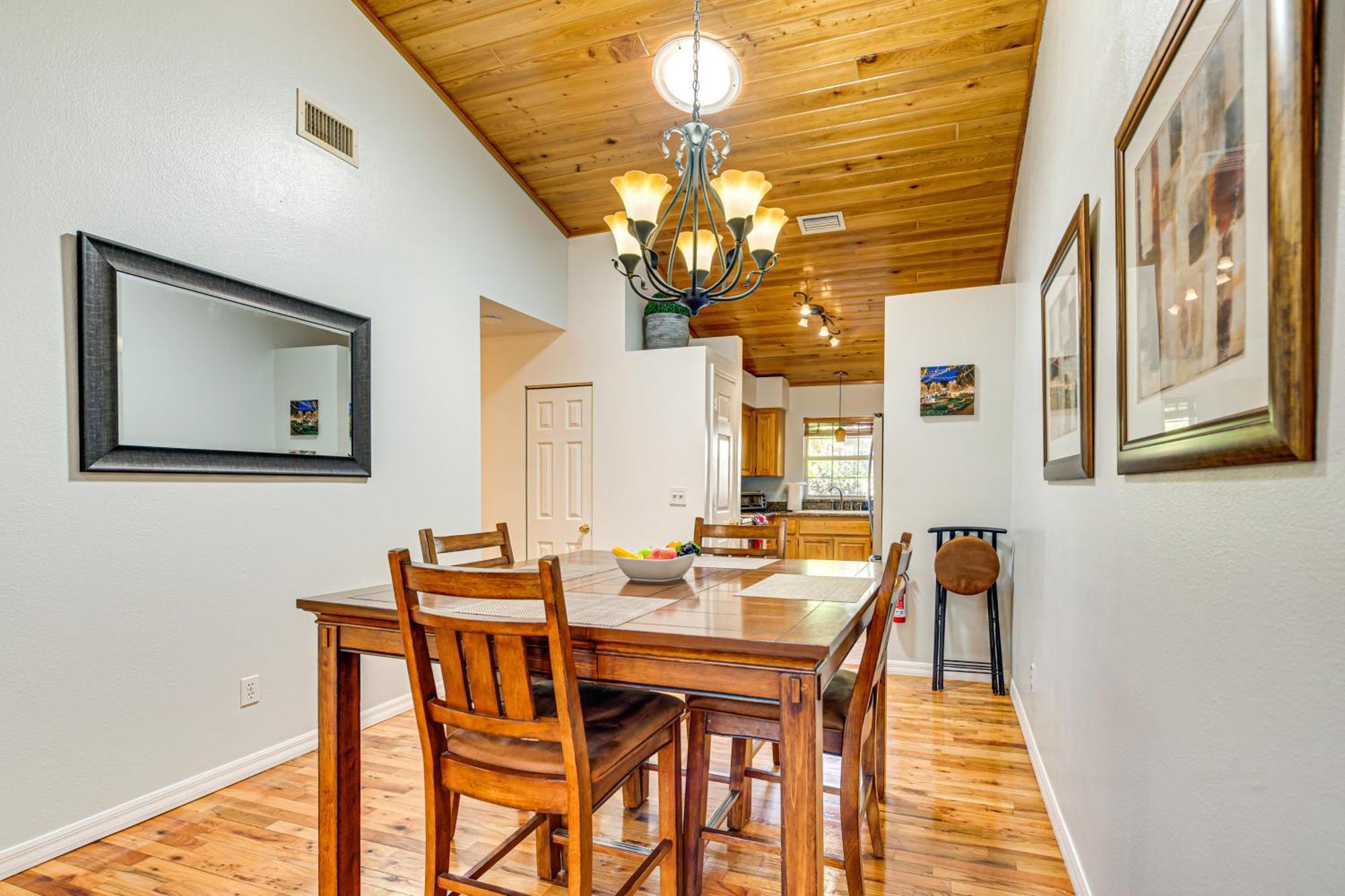 Townhome In Historical District!