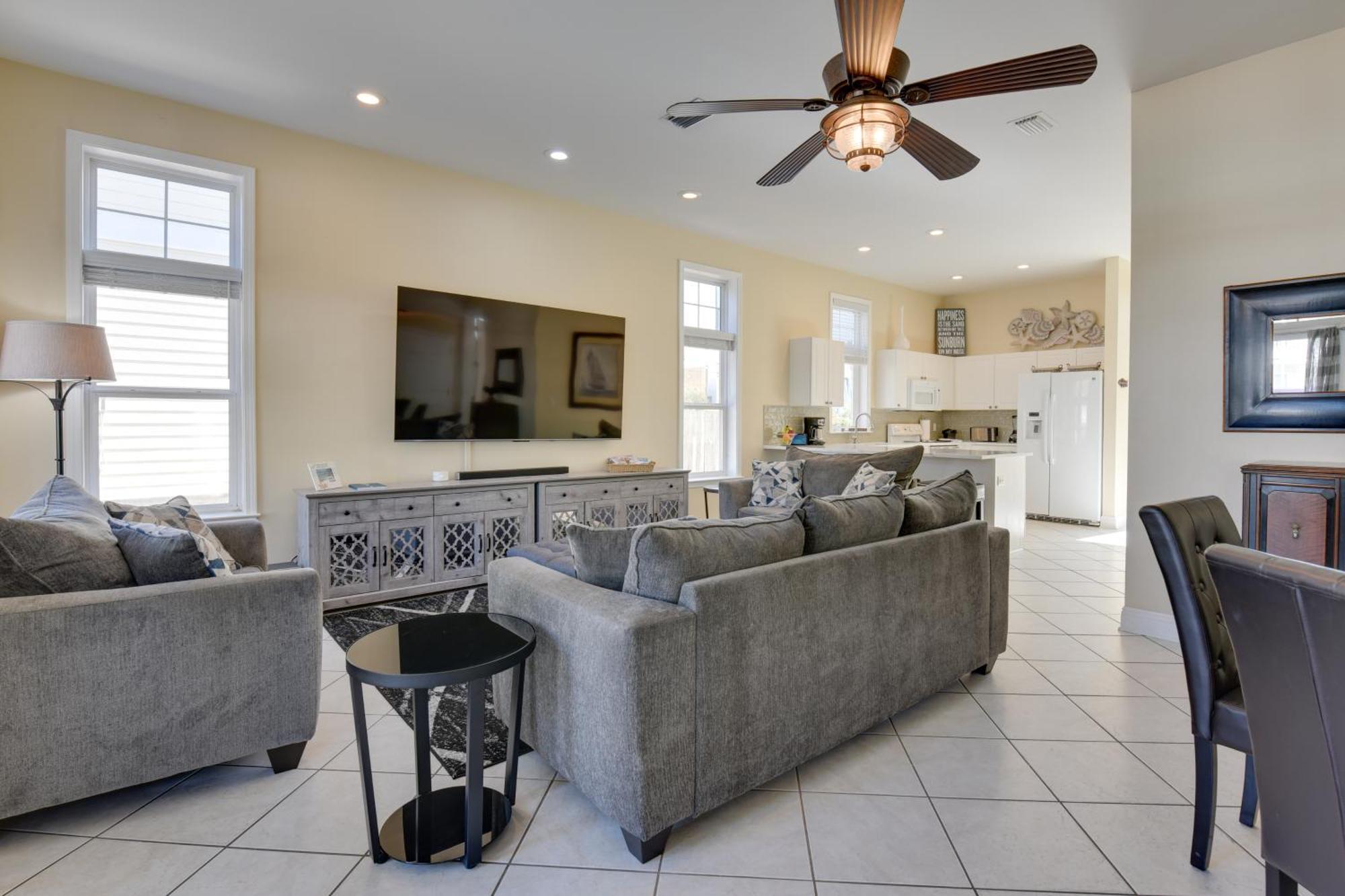 Breathtaking Santa Rosa Less Than 1 Mi To Gulf! Holiday home *